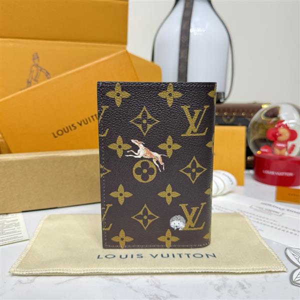 2026122105458601 270